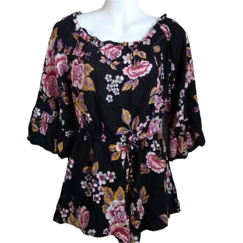 ANGIE Black floral romper on/off shoulder M
